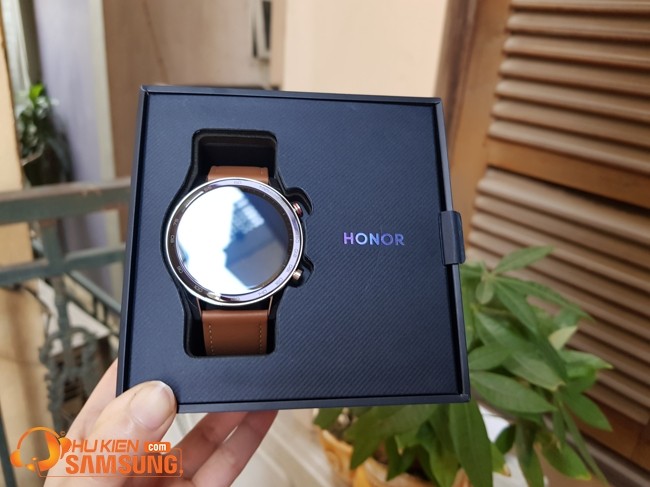 Đánh giá review tổng quan đồng hồ thông minh Huawei Honor Magic Watch 2 chính hãng
